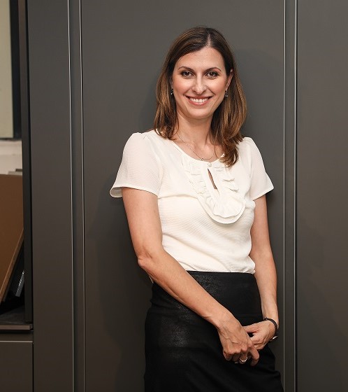 אטי דגני אודות