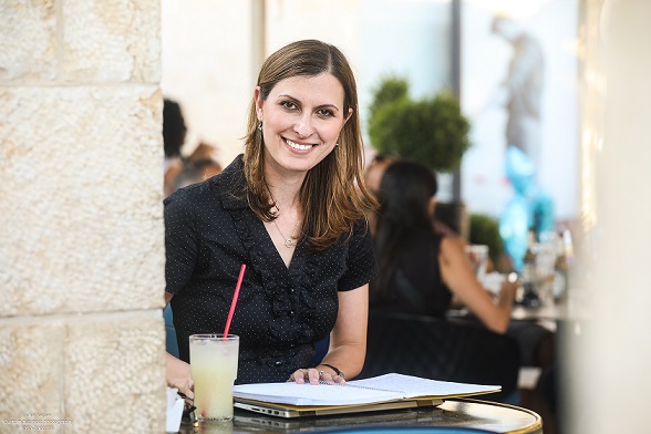 אטי דגני מפנה לך זמן